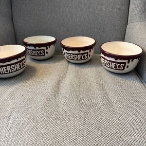 Vintage Hershey's Ceramic Bowls Set